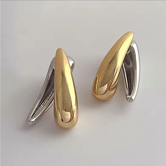 Gold and Silver drop Earrings - Picture 2 of 4